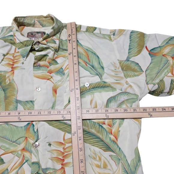 Tori Richard Floral Hawaiian Shirt Tropical Resort Wear Button Up, Men's Size M - Picture 5 of 7